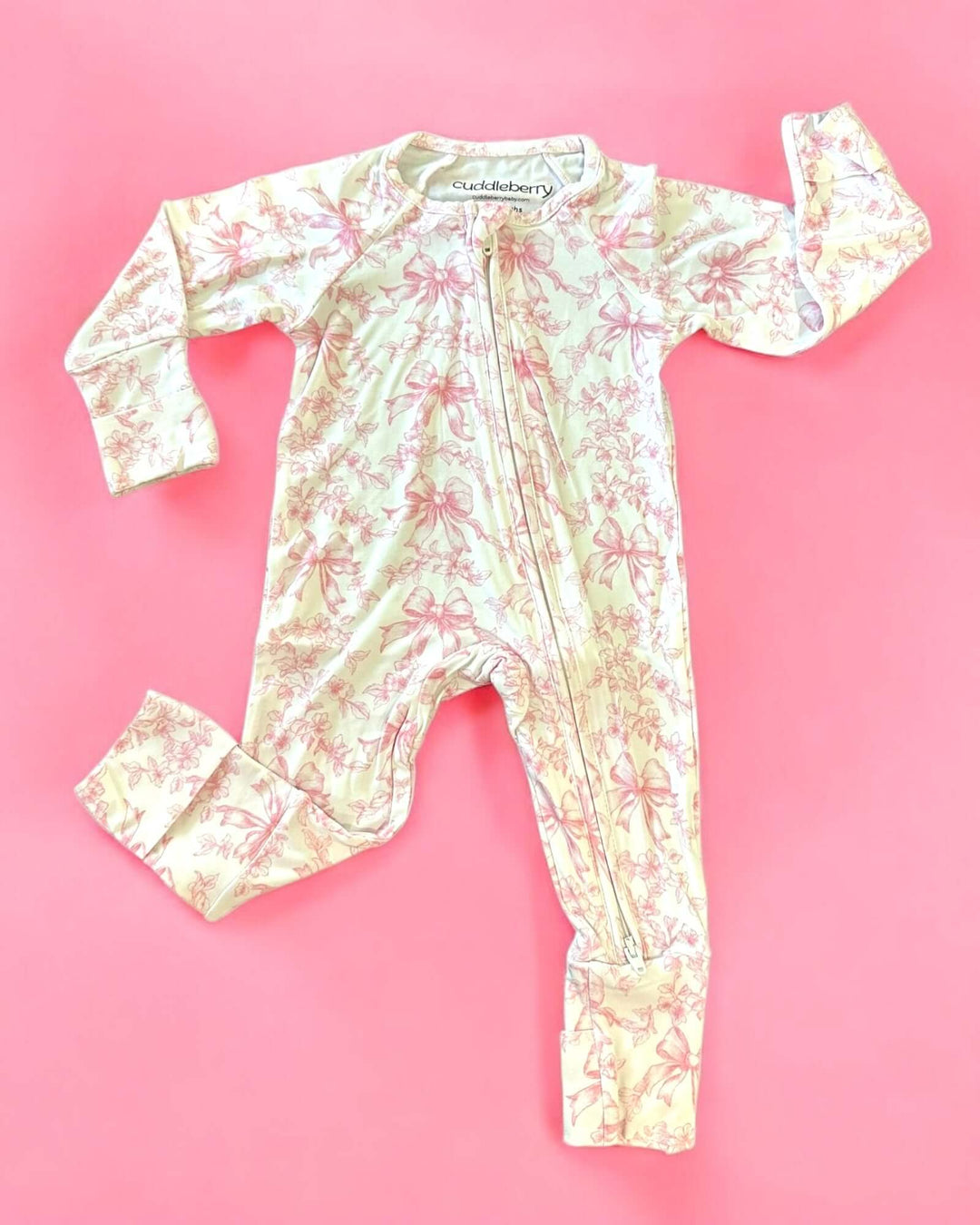 Toile Bows Bamboo Zipper Sleeper