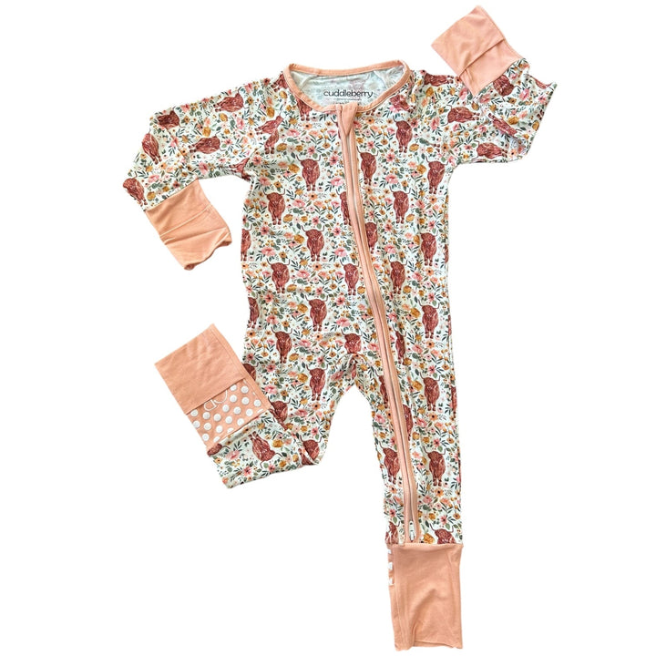 Highland Cow Bamboo Zipper Sleeper